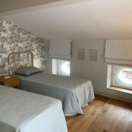 Maison De Charme Dans Le Centre Historique Ferienhaus *