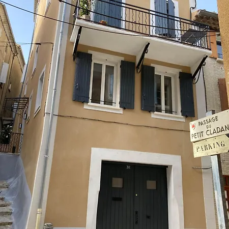Maison De Charme Dans Le Centre Historique *